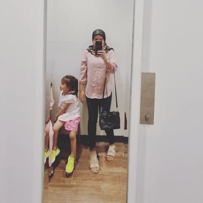 shiena_yoesoef's profile picture. Musliem♥Saya adalah saya dengan segala kekurangan dan kelebihannya,, saya bukan kamu atau dia SAYA akan tetap menjadi saya♥