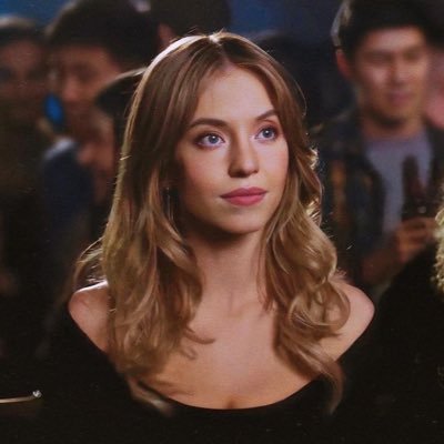 KatetheKat16's profile picture. go dawgs! SUPPORT VICTIMS.