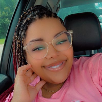 26. Owner of Kwe’s Sweet Treats,LLC🧁. Snap: Kweazhaa_C ; IG:kweazhaa_azhuntae ; IG business page: @kwes_sweettreats