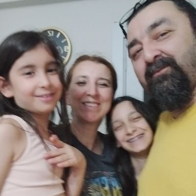 istemcee's profile picture. Kimya Öğretmeni  MEB / 2 kız annesi, yeşili ve doğayı çok sever , okumadan uyumaz...