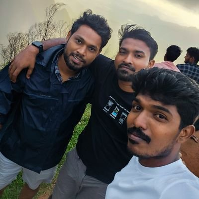 deepakraina44's profile picture. 