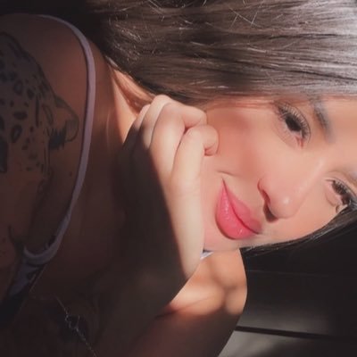 Só pros íntimos pq não dá mais pra falar merda e nem sobre ninguém no outro