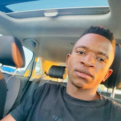 I believe in myself ☺️
Comfort yourself with prayers🙏, not people around you 🤗