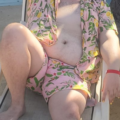 chubbyandhung's profile picture. vers big boy with a big piece. yes we exist!