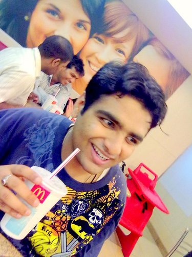 jain4000's profile picture. adaptable n versatile.communicative n witty.intellectual n witty..An aspiring designer from National Institute Of Fashion Technology.