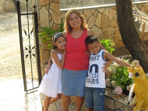 FigenDisozler's profile picture. Eczacı,anne,abla,dost...hayat kim olmamı istedi ise...