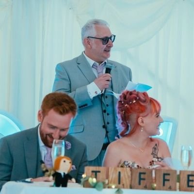 Marvel, DC, 🎮 gamer 🕹️, Sci-Fi and Cheesecake. Half Irish, half geek and Proud Dirty Leeds Scum!