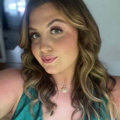 l4ur3nr0byn's profile picture. 25 ♒️