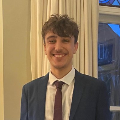 frankiecjourno's profile picture. Journalism student at Bournemouth University 
Reporter for Nerve TV https://t.co/3qQ7ciQewQ
Writer for Buzz News
Got a story? DM me!