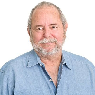I'm an older white gentleman seeking friendship I'm interested in only dating with donations exchanged for sexual desires and interested in purchasing content