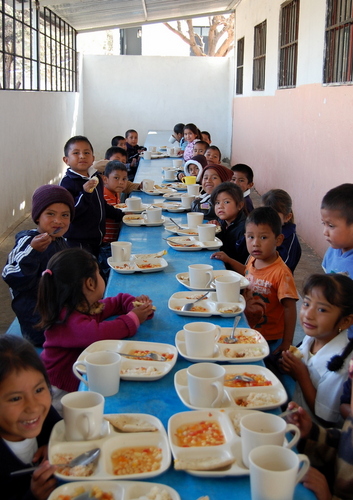 FeedtheHungrySM's profile picture. It's a story of success, smiles, generosity, and innovation, and of course, thousands of meals, served daily to children who say gracias.