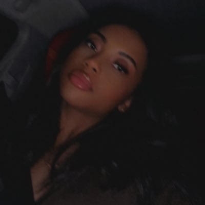 hernamewasmaya_'s profile picture. i love how we’re all just…..here.