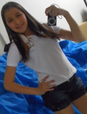 Não griite suua felicidade alto demais a invejjaa teem sono levee ;;*