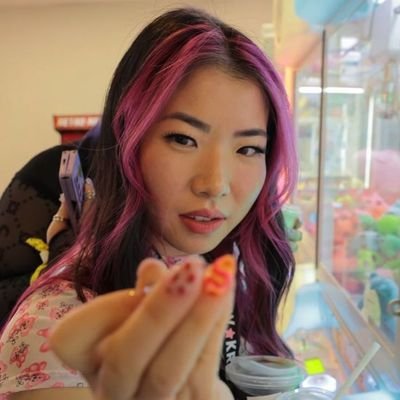 Hi!! I'm Kiss🇵🇭 :) My socials are insta Yt and Tiktok☄︎ꈍᴗꈍ It's all (krewzluvfan) ❤ ꊰꋬꋊꉣꋬꍌꏂ!! FREE ALL THE COUNTRIES IN NEED!!