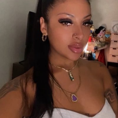 Latina🇲🇽 | 25 ♍️ 𝐈𝐧𝐬𝐭𝐚: @𝐡𝐮𝐧𝐧𝐲𝐤𝐚𝐚𝐧 𝐒𝐧𝐚𝐩: 𝐝𝐨𝐩𝐞𝐞𝐤𝐚𝐫𝐥𝐚𝐚