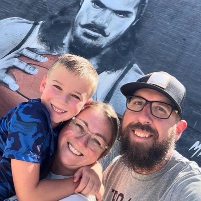 BrandonDean85's profile picture. Husband. Dad. Sports. Sr. Art Director. Pause for station identification #goducks #thunderup #braves #cowboys #reigncane