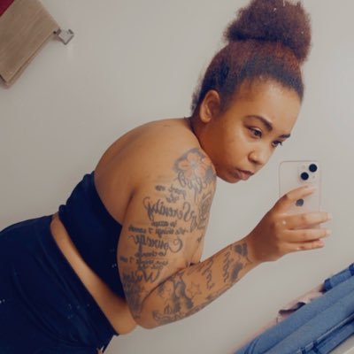 Ayodesiree__'s profile picture. SIP Dad 02/27/22 03/08/59 🕊💔UMA 23👩🏽‍🎓👩🏽‍💻