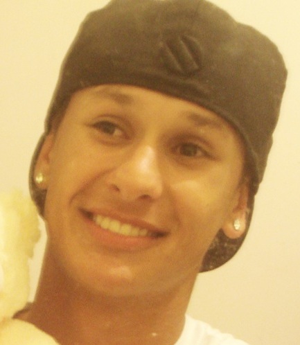 17 Anos , Jogador De Base , namorado da @_gaabicoutinho amo vc amor ♥