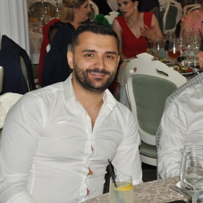 escapematrix94's profile picture. 