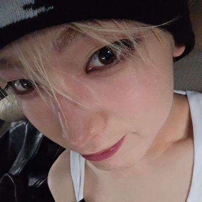 HongMyTrn4's profile picture. enhypen txt