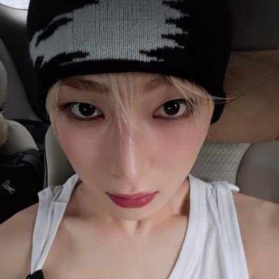 (fan account) no sunoo, no life♡ @ENHYPEN_members ⟡ rw #blowyourshu , #updateyourshu ⟡