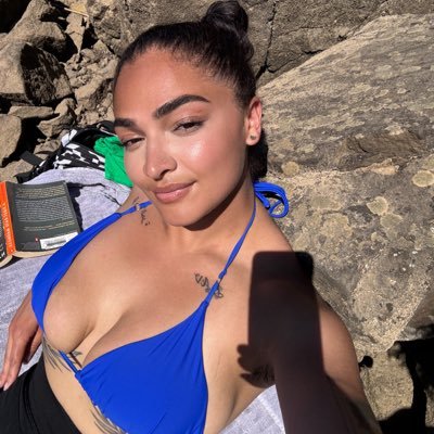 UOregon alum 2x, environmentalist, jimi hendrix stan ☭ https://t.co/HGmgnIzJnD @guapularrr