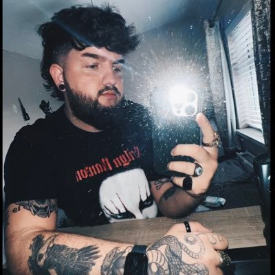 lewisprime_96's profile picture. 50% Welsh, 50% Scouse, 100% Red 🔴