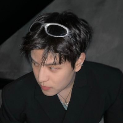 bokiewrld's profile picture. 🥽 https://t.co/IMgpcLMxIY (ia = uni)