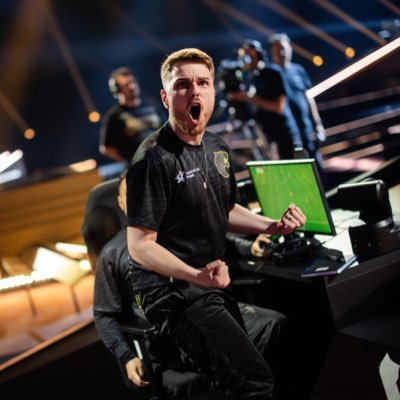 FreeAgent EAFC Pro Coach and Analyst Top 16 WC Top 12 EWC Top 33 FGS Playoffs 22 eLibertadores 2023 Champion 🥈SA Cash Cup 2023 contato.diego1@outlook.com