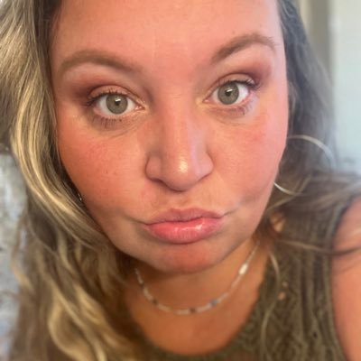 Erica51783's profile picture. 