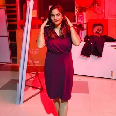 thesaritapatel's profile picture. लेखिका! कवयित्री! साहित्य प्रेमी !  
(मैं शुन्य हूं खुद के सफ़र की)