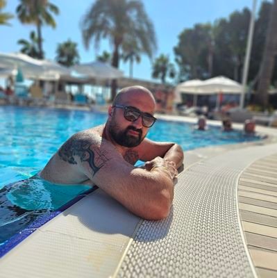 goranpop's profile picture. 