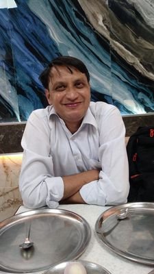 pucknoo's profile picture. FINANCE PROFESIONAL