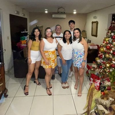 Casada@guilleprieto , Madre de cuatro tesoros y abuela de Paula Margarita