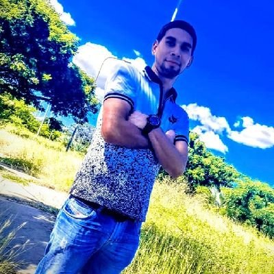 🇻🇪🇻🇪🇻🇪 la vida continúa 🇻🇪🇻🇪🇻🇪
Instagram: Fernando.C97
Facebook: Fernando Campos
🙏 Blindando con la Bendición de papa Dios 🙏