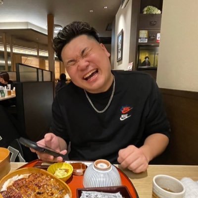 idei_to_mousu's profile picture. NSC30期生です。芸歴一年目です。実際の所181cmあります！私生活楽しすぎてSNS全然やりません。マルカ食堂なんだな〜 🔗YouTube