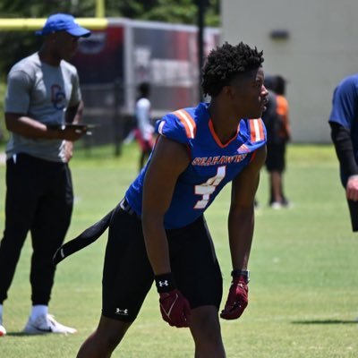 ATH @CapeCoralHS CO’25 Cell: 239-994-2036 Email: dereon61307@gmail.com
