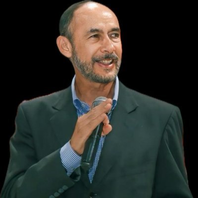 Poblano, familista postnuclear y eneagramista integral