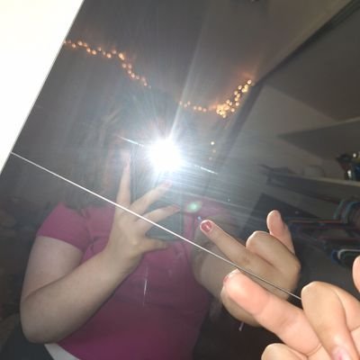 Oceaunaludtke's profile picture. I'm OBSESSED with jeris Johnson🥰. I am VERY weird, so if you don't like weird people then bye bye😁