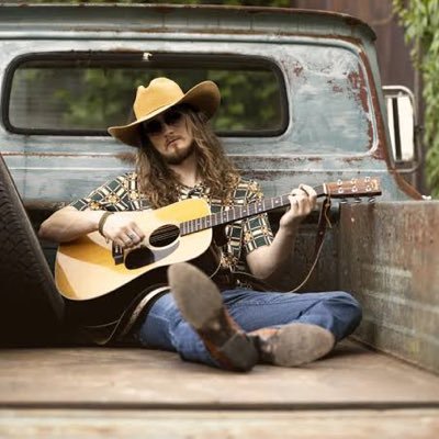 JosiahSiska_'s profile picture. Fanpage Recording Artist • Singer/Songwriter • Rhinestone Redneck 9 My EP "Three Chords at a Time" is out now!