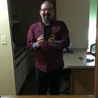 🏳️🌈UBER DRIVER 🏳️🌈I am gay male from USA TENNESSEE I HAVE A PARTNER NO 🚫 WOMEN