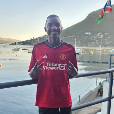 Kaygeeandzizi's profile picture. Come on United
