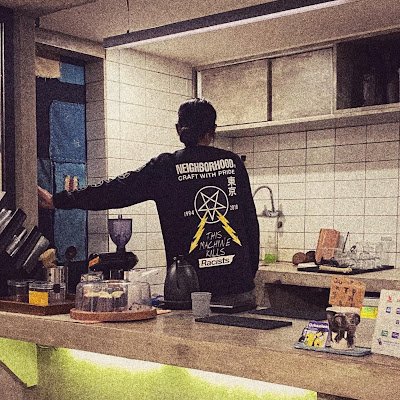 peterhook819's profile picture. 
