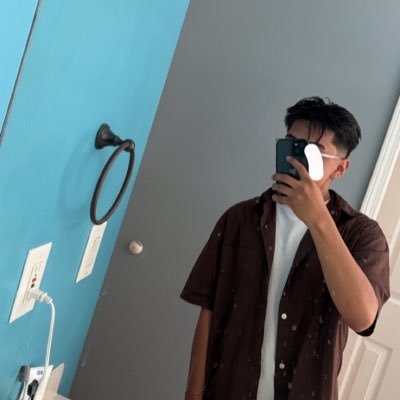 callmepapi1531's profile picture. he