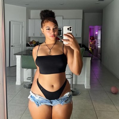 Sex 🍑🍆💦🙈 mid you I’m new here and I’m here to make friends