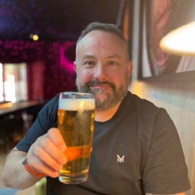 reevesy24's profile picture. Instagram - Reevesy24. bearded male from Kent.