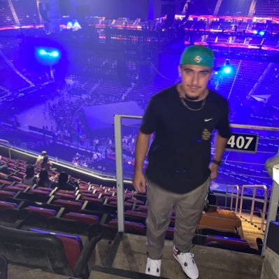 picon_14's profile picture. 24🧞‍♂️ Nike boy I don’t do three stripes