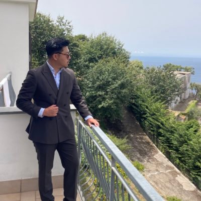 Oriental_Q's profile picture. 🐉