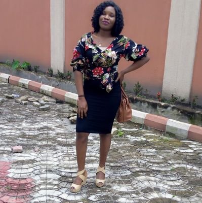 Onyinye_Hilary's profile picture. SCULPTED by the SCULPTOR ||Psalm 139:13-14 ||Psalm 3:3 || God is love ||Believer || Igbo