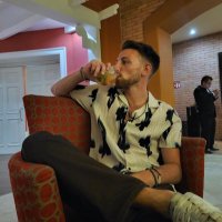 Ethan (@ebaw5) 's Twitter Profile